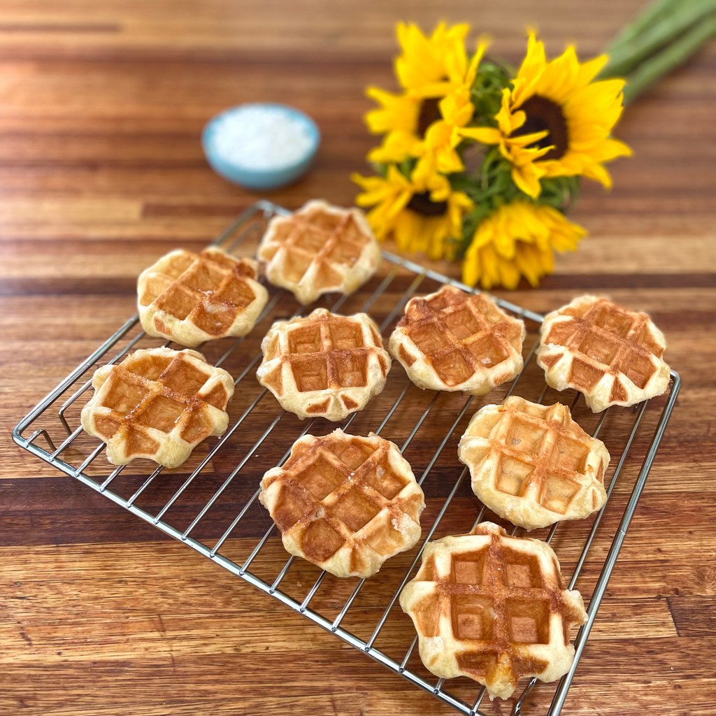 The Petite - Small Bite-Size Vegan Belgian Liège waffles (Pack of 6)